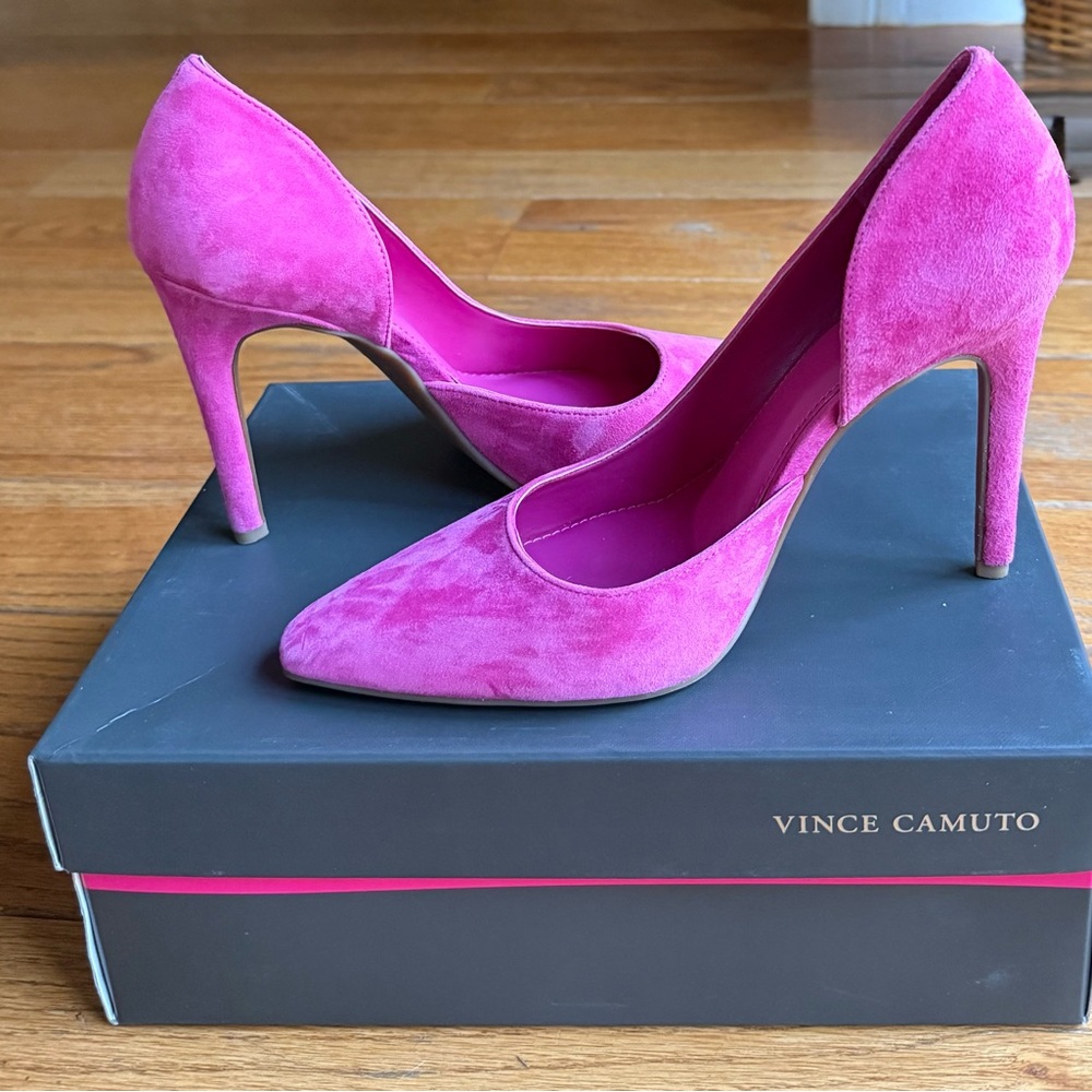 Vince Camuto Pink Suede Pumps